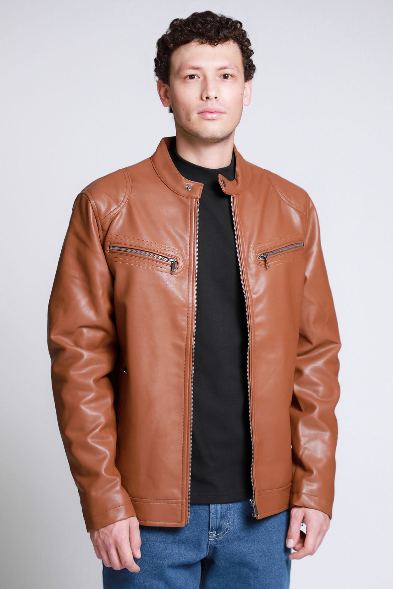 Chamarra Imitación Piel Cuello Mao – LOB - Main Image