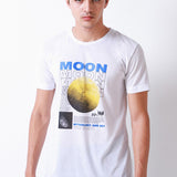 Playera Estampado Gráfico "Moon"