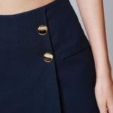 Short Falda Botones Metálicos