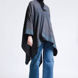 Poncho Unisex De Punto Jacquard