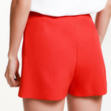 Falda short con abertura redonda