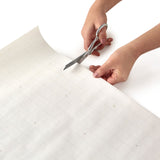 Papel de regalo con patrón de pata de gallo en blanco y negro, 25 pies cuadrados.