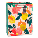 Bolsa de regalo mediana con flores y frutas tropicales, 9.6"